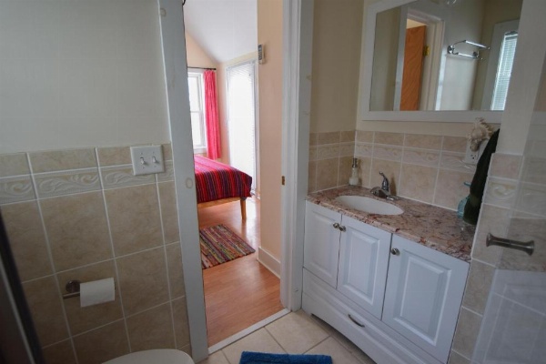 Enfield Manor Bed&Breakfast and Vacation Rental image 27